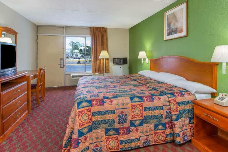 Surestay Hotel By Best Western Jacksonville South Экстерьер фото