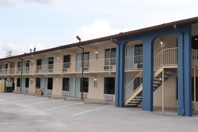 Surestay Hotel By Best Western Jacksonville South Экстерьер фото